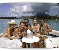 Bora Bora Private Champagne cruises